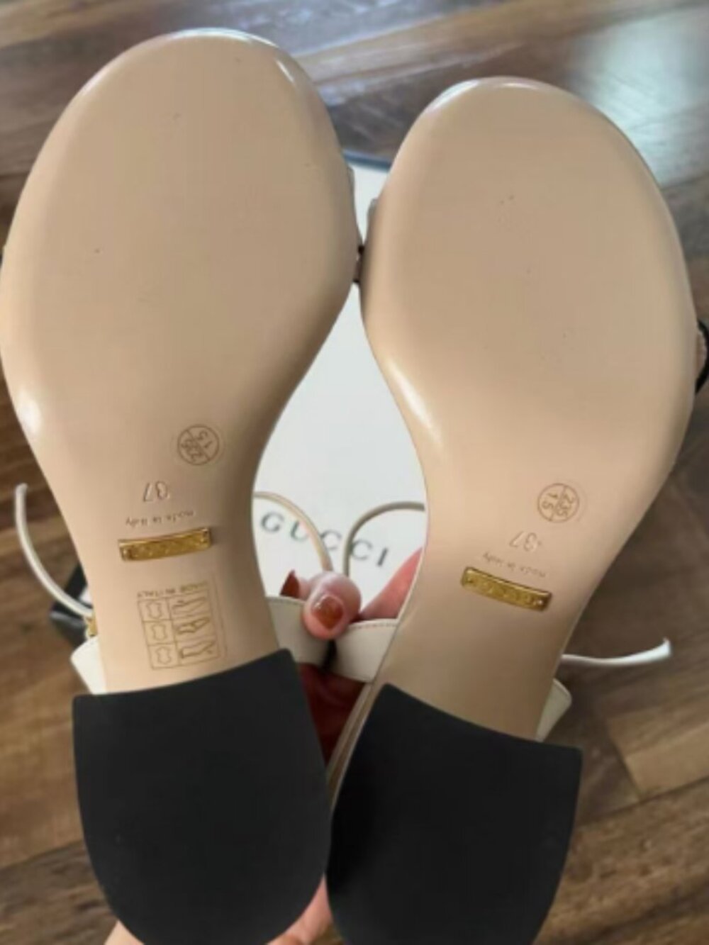 Gucci White Leather GG Logo Block-Heel Sandals - Picture 7 of 7
